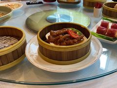 -深圳富苑皇冠假日套房酒店