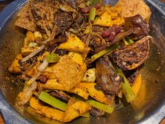 -嘎嘎鸭下巴·爆辣干锅(明教寺店)