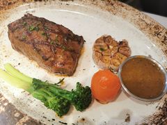 -阿妮叶李(光谷世界城店)