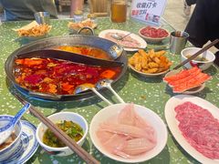 -五里关火锅(上海鑫耀·光环Live店)