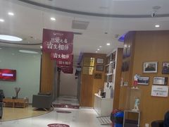 -雅悦齿科(顾村公园店)