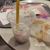 2，12元的套餐也很优惠了，一个汉堡包加一个派