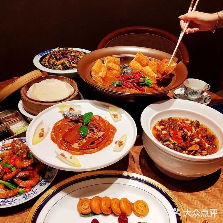 不用进四九城,来万象城就能吃上正宗京菜👍