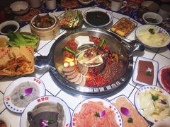 -贤合庄卤味火锅(安吉万达店)