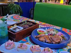 -Famous肥猫墨西哥音乐餐吧(五棵松华熙LIVE店)