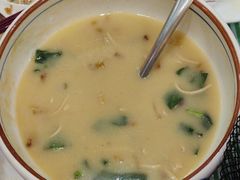 -鹊华居·地道鲁菜·海鲜·融合味(大明湖店)