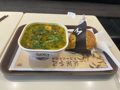 -魏家凉皮(大雁塔南广场餐厅)