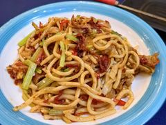 -伊带伊路新疆美食府(呼家楼店)