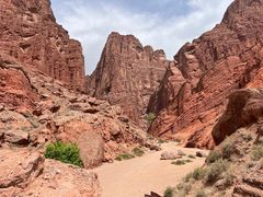 -天山神秘大峡谷