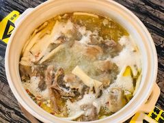 -口袋鸭砂煲火锅(解放路店)