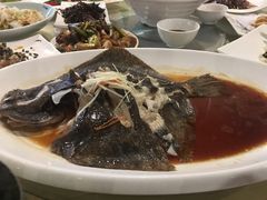 -青岛机场富华酒店·华海厅中餐厅(香港中路店)