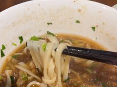 -矮子粉店1985·长沙米粉(湘春路店)