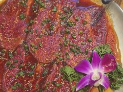 -明洞阿姨·韩式酱蟹烤肉·创意料理(三元桥店)