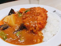 炸鸡咖喱猪肉意式蔬菜-CoCo壱番屋