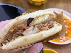 肉夹馍-老陕西面馆(恒茂商业广场店)
