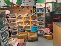 -绿壁虎攀岩基地(Tcar店)