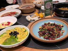 -黔蘑菇四季餐厅(观山湖店)