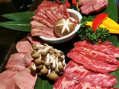 -炼火烤肉店