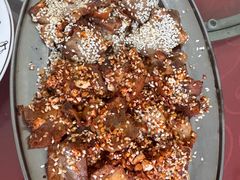 -香猪美食(洛香店)