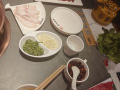 -前门·鲜肉火锅(长风店)