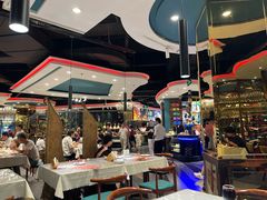 -四海一家自助餐(益田假日广场店)