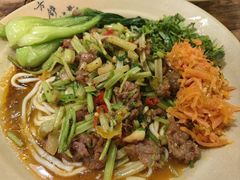 -方铲铲·成都板凳面(滨江银泰店)