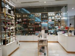 -SCENT BOUTIQUE