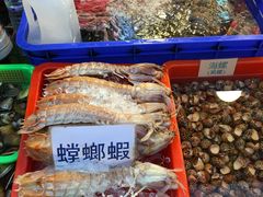 -六合夜市