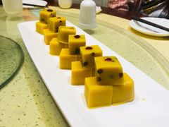 老北京豌豆黄-忠顺斋易州印象烤鸭店(东关新村店)