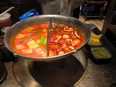 -湊湊火锅·茶憩(新中关购物中心店)