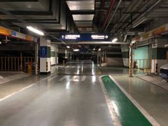 -北京银泰中心-停车场