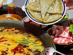 -四小区火锅·巷子里的重庆火锅(花照壁店)