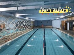 -蓝海豚游泳俱乐部(南京西路店)