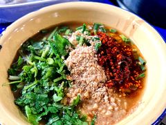 -马路边边串串香(苗栗路店)