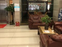 -手佳按摩·足疗·艾灸(龙江店)