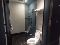 -悦致酒店(长沙黄兴路步行街南门口地铁站店)