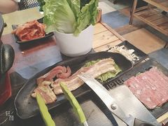 -胡悦里韩式烤肉(芝罘万达广场店)