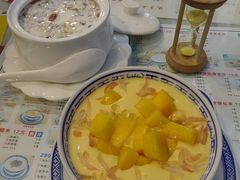 -广信牛奶甜品世家(台东店)