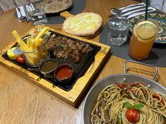 -麓椿花园西餐厅(海乐世界店)