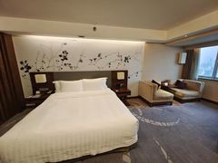 -广州中心皇冠假日酒店