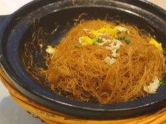 -阿瓦山寨·湘菜现炒·剁椒鱼头王(咸阳总店)
