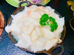 -得意咚瓜·顺德鱼生·冬瓜火锅(深圳首店)