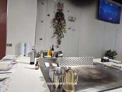 -法式利昂铁板烧主题餐厅(唐山爱琴海店)