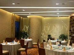 美食-湖影中餐厅·南京金茂威斯汀大酒店