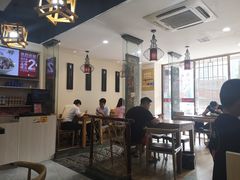 -熊大师牛羊粉(红谷凯旋店)