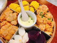 -黄桷树曹家私房菜(江与城店)