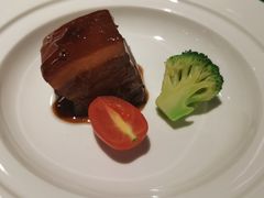 招牌红烧肉-望乡楼上海菜(日月光店)