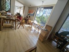 -Mark&Mars Restaurant