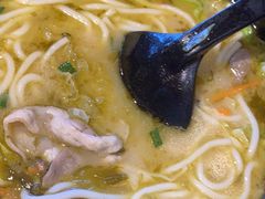 -过桥缘·过桥米线(大华虎城嘉年华店)