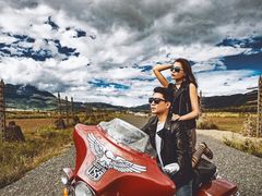 -爱我旅拍婚纱摄影(大理店)